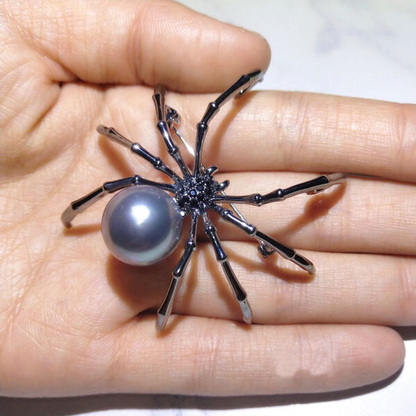 Large Faux Pearl Spider Brooch - Black and White 2