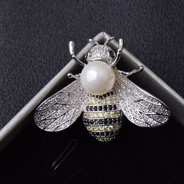 Silver Little Bee Crystal Pearl Brooch Jewelry 3