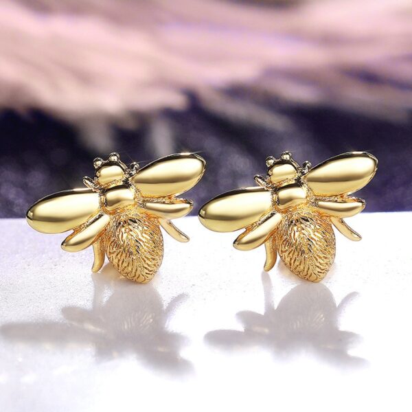 Gold Fly Bee Ear Women Stud Earrings Jewelry