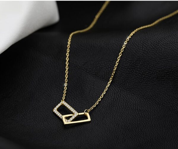 Gold Double-Layer Square Pendant Necklace
