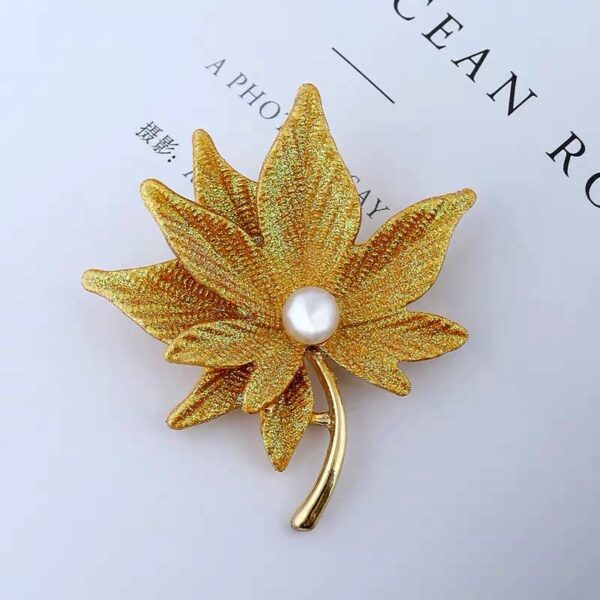 Gold Crystal Maple Leaf Brooch with pearl