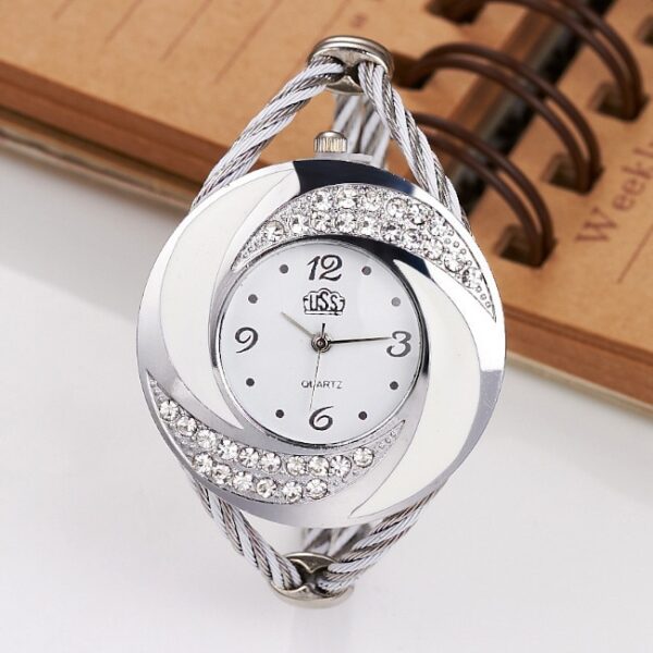 Round Dial Crystal Quartz Elegant Fashion Women Bracelet Watch