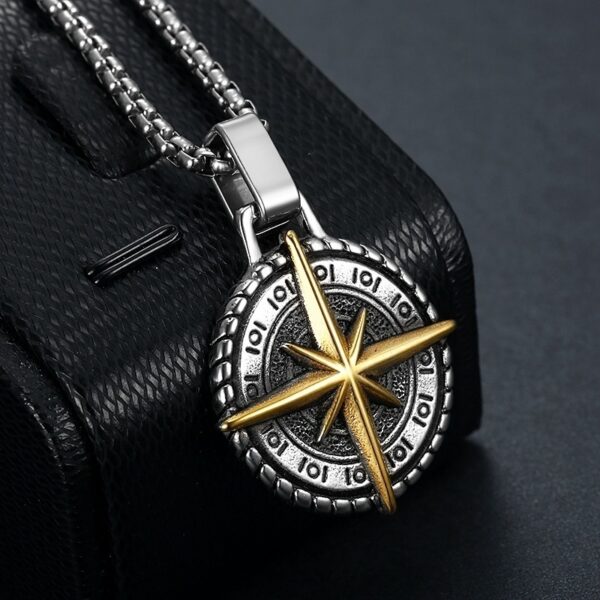 Viking Round Compass Pendant Necklace Gold