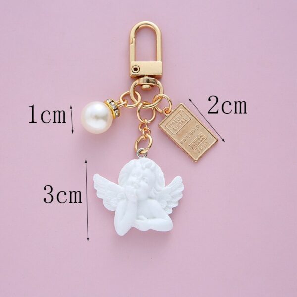 Resin Angel With Pearl Heart Keychain Size