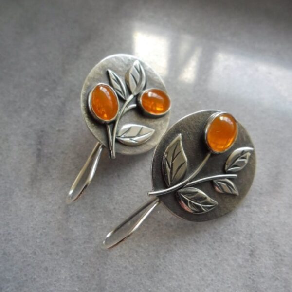 Vintage Amber Stone Earrings Engraved With Orange Leaf 3