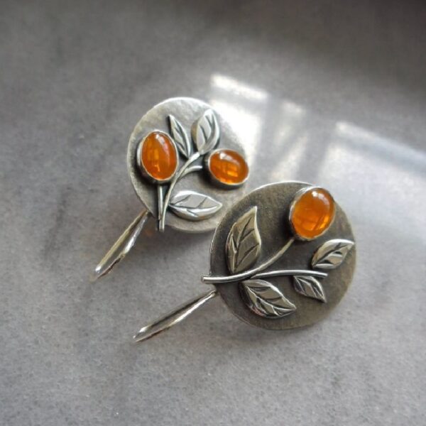 Vintage Amber Stone Earrings Engraved With Orange Leaf