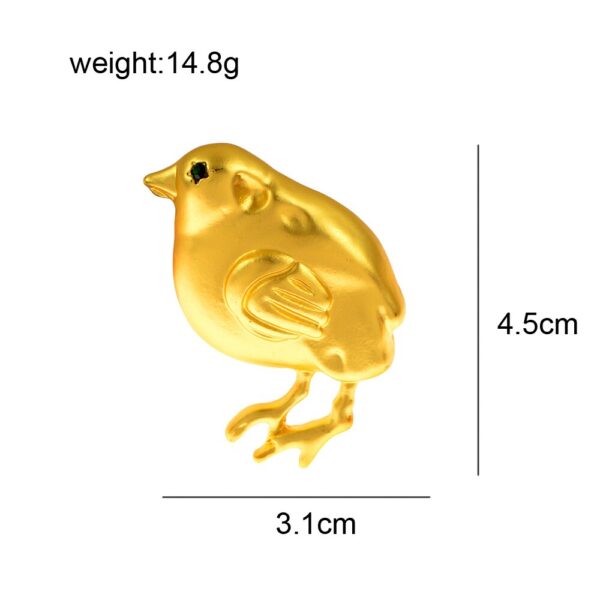 Pretty Little Golden Chick Brooch Size
