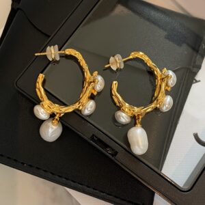 French Barock Pearl Earrings
