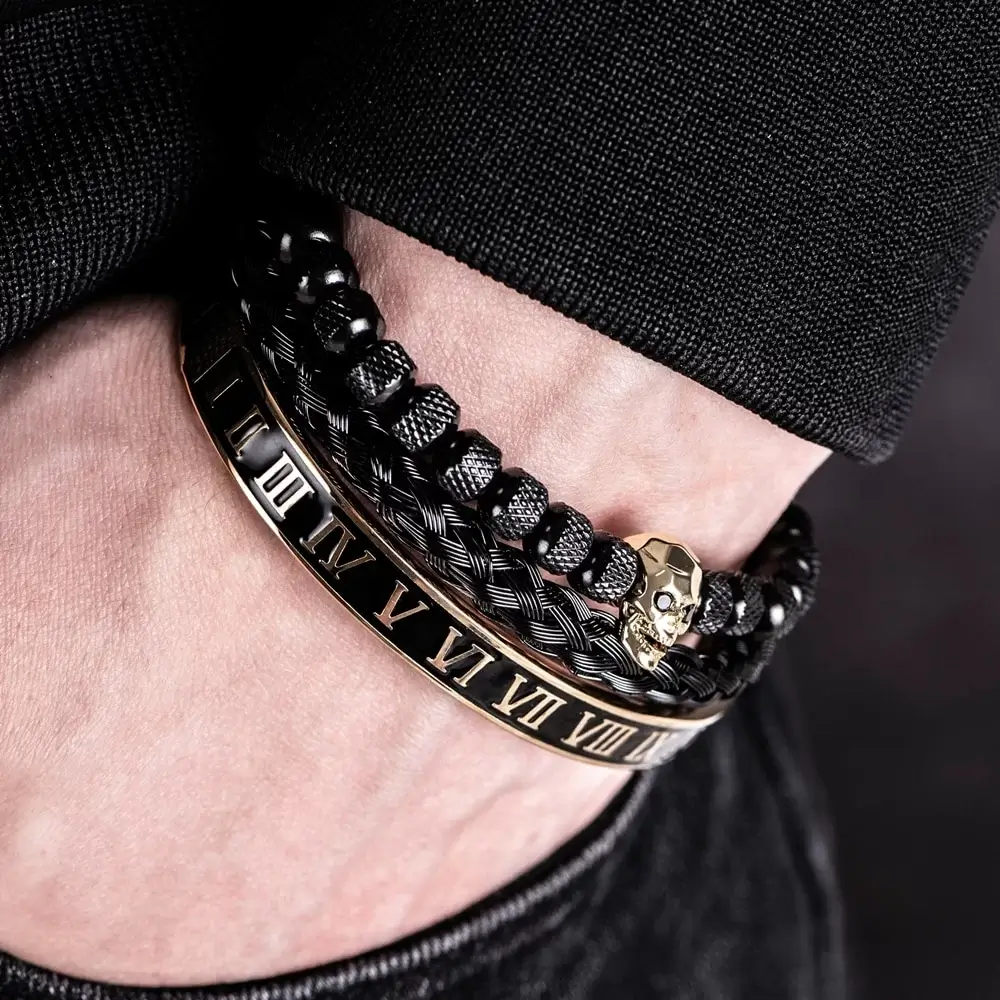 Roman Skull Charm Men's Bracelet