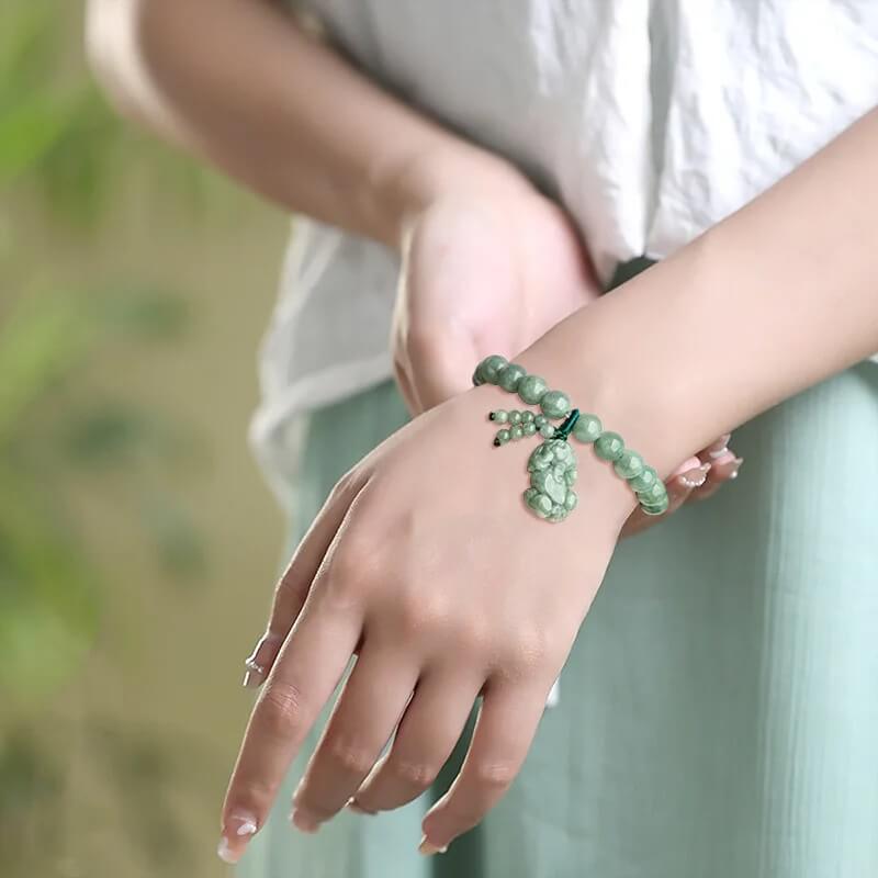 Natural Green Jade Wealth Pixiu Bracelet for women