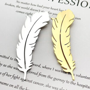 Feather brooches for wedding