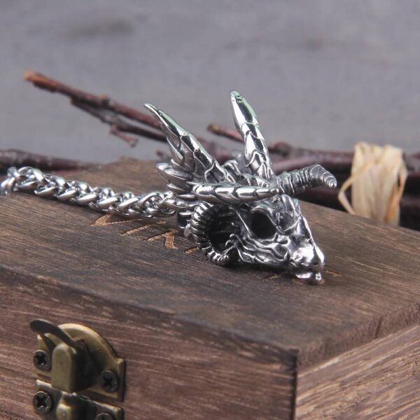 Nidhogg Corpse Eater Dragon Skull Steel Necklace (1)--