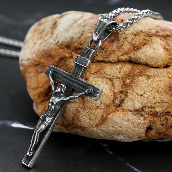 Jesus Cross Pendant Necklace for Men (1)