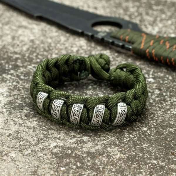 Green Freyja Vintage Runes Paracord Bracelet