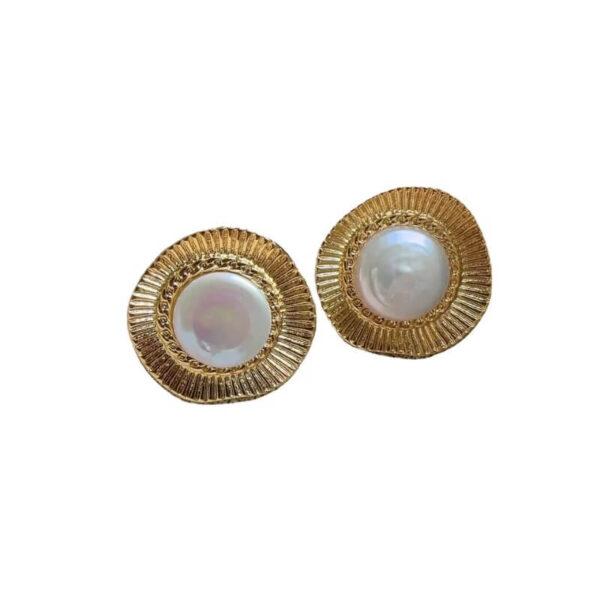 Golden Sunburst Pearl Stud Earrings (3)