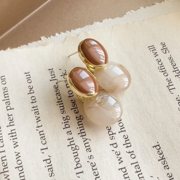 Coffee Enamel Marble Oil Round Drop Earrings (1)