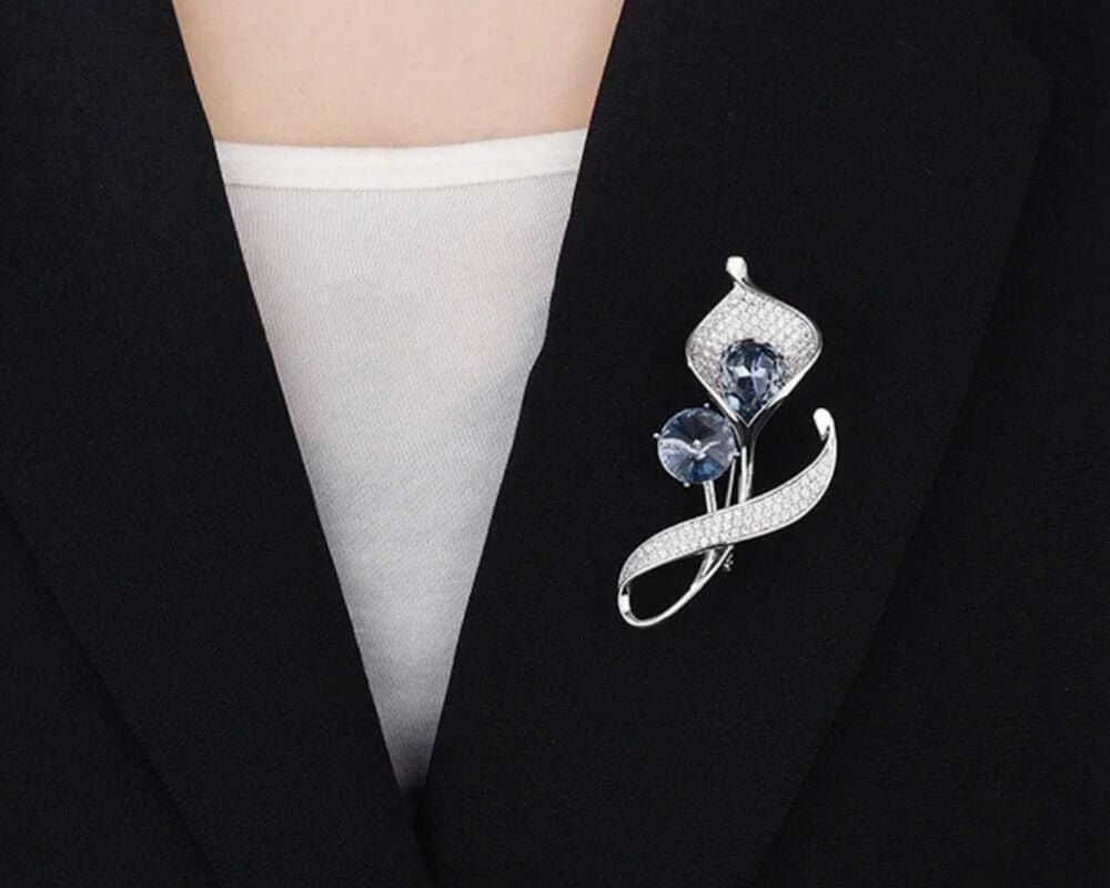 How to make a brooch more secure