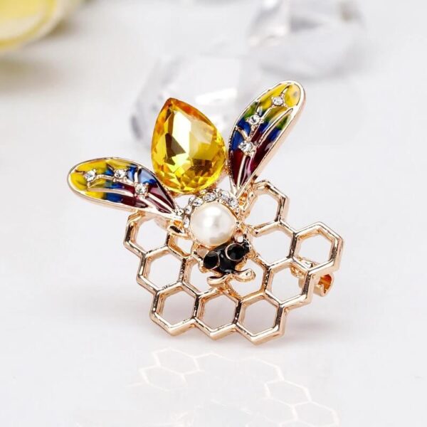 Golden Honeycomb Bee Brooch with Wings & Drop (4)