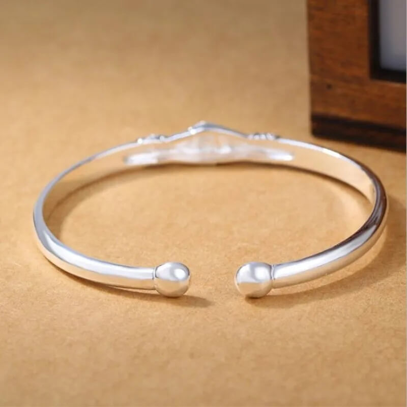 Interlocking Hands Cuff Bracelet Adjustable Open Bangle